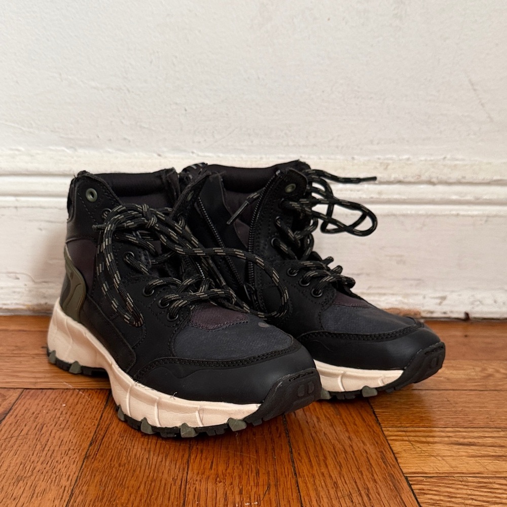 Zara Kids Black and White Sneakers